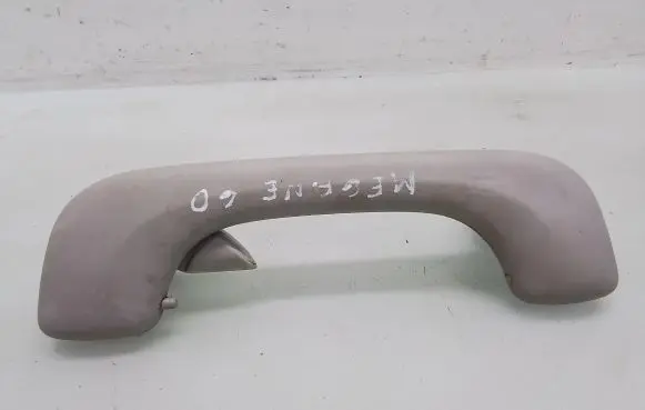 Renault Megane II Rear interior roof grab handle