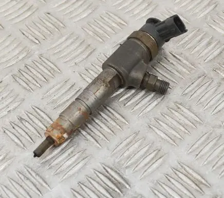 Ford Fiesta Fuel injector 0445110340