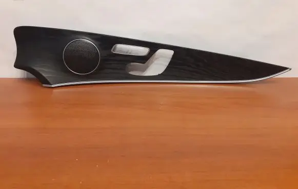 Mercedes-Benz E W213 Front door glass trim molding 0007929062 5295200
