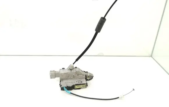 Citroen C6 Front door lock 9681330880Q