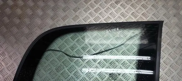 Opel Astra G Rear side window