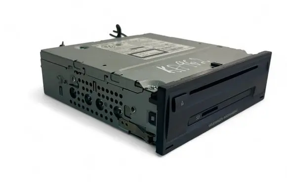 Volkswagen Golf VI CD/DVD changer 5G0035824A