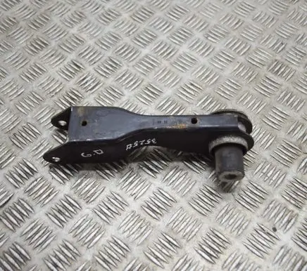 Rear upper control arm/wishbone