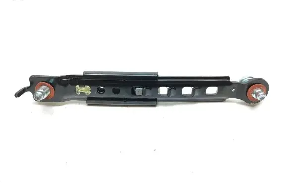 KIA Ceed Seat belt height adjuster 