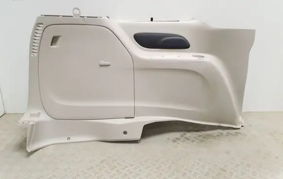 Chrysler Pacifica Tailgate/trunk side cover trim 5RJ23PD2AI