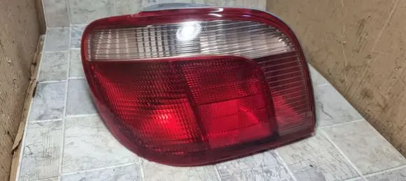 Toyota Yaris Rear/tail lights 5308701L R1349