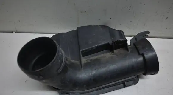 Citroen C3 Picasso Air intake duct part 9683340180