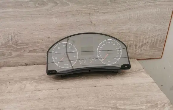 Volkswagen Golf V Speedometer (instrument cluster) 1K0920863AX