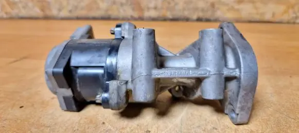 Citroen C6 EGR valve 4R8090475AC 12380048