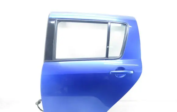 Suzuki Swift I Rear door