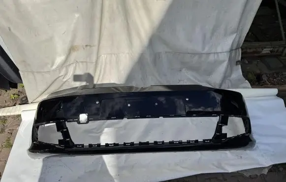 Volkswagen Sharan Front bumper