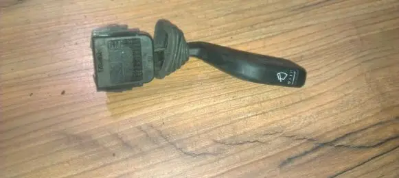 Opel Astra F Wiper control stalk 90124931 90191942