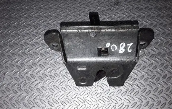 Toyota Aygo AB10 Tailgate/trunk/boot lock/catch/latch 693500H010