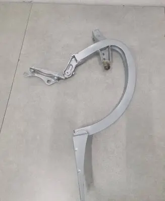Audi A6 C7 Tailgate/trunk/boot hinge 4G5827301B