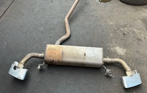 Audi Q7 4M Muffler/silencer 4M0253611M