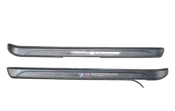 BMW 1 E82 E88 Front sill trim cover 8045291 51478045291 8045292