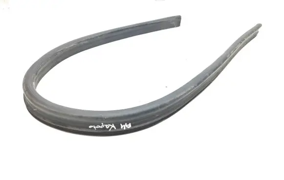 Audi A4 S4 B9 8W Engine compartment rubber 8W0823723A