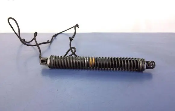 BMW 7 F01 F02 F03 F04 Shock absorber/damper mounting bracket 7185713