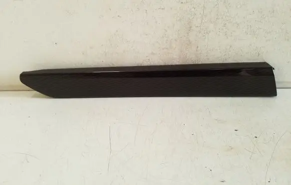 Chevrolet Captiva Front door trim bar 96630763