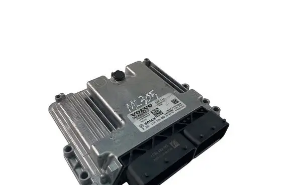 Volvo XC40 Engine control unit/module ECU 32360463 0261S105MA