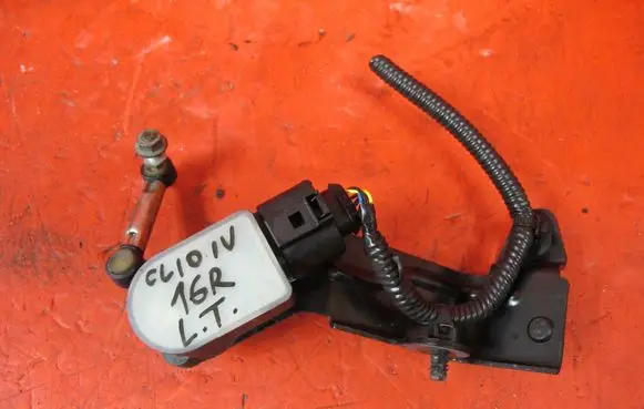 Renault Captur Rear air suspension level height sensor 