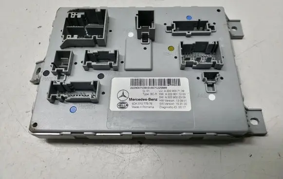 Mercedes-Benz C AMG W205 Comfort/convenience module A2229007109 A2229011203 A2229022309
