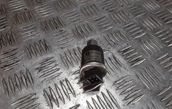 Air conditioning (A/C) pressure sensor