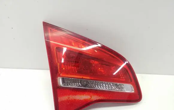 Opel Meriva B Tailgate rear/tail lights 21629003
