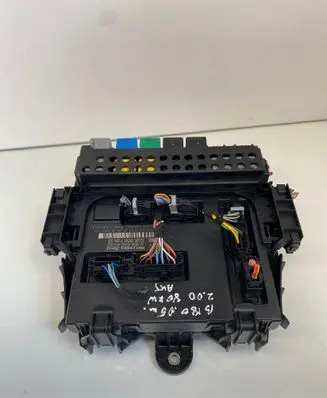 Mercedes-Benz B W245 Fuse module A1695450001 A1695454332