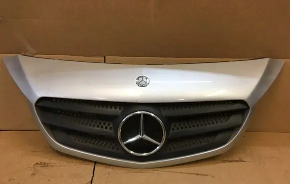 Mercedes-Benz Citan W415 Front bumper upper radiator grill A4158880023 623100373R