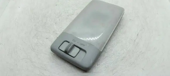 Subaru Legacy Rear seat light