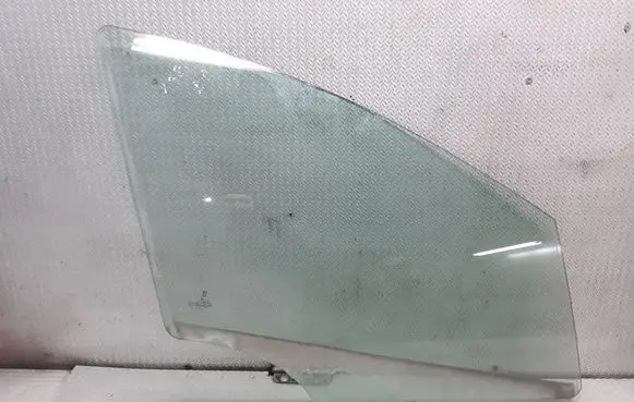Peugeot 407 Front door window glass four-door