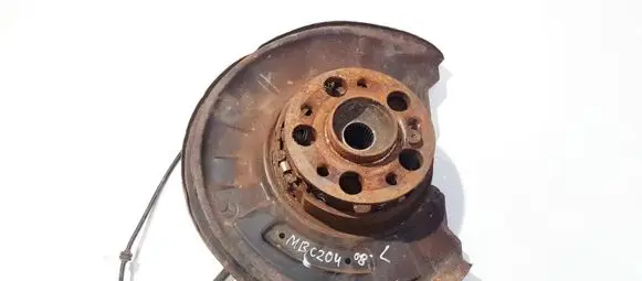 Mercedes-Benz C AMG W204 Rear wheel hub