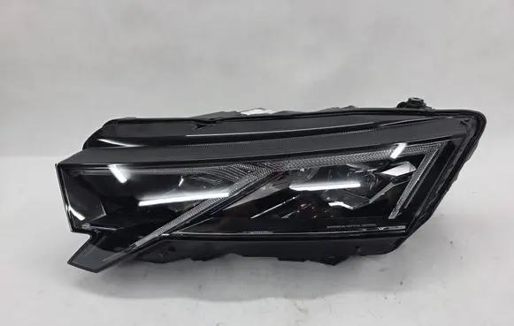 Skoda Octavia Mk4 Headlight/headlamp SPEED5E4941035 5E4941035