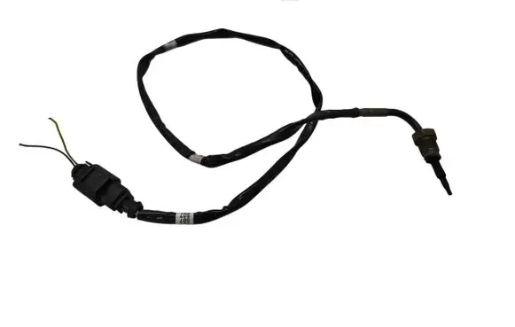 Volkswagen PASSAT B8 Exhaust gas temperature sensor 04L906088BD