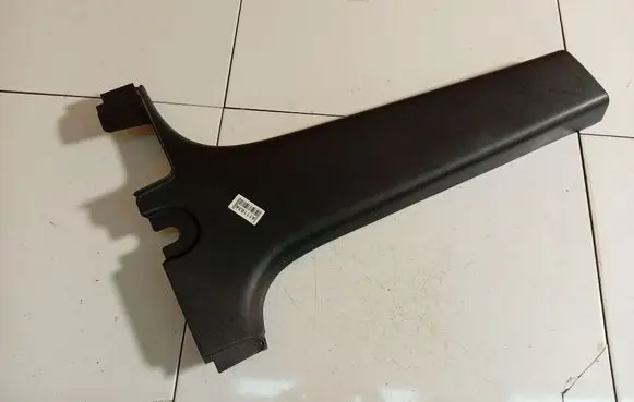 Mitsubishi Colt (B) pillar trim (top) MR951608ZZ
