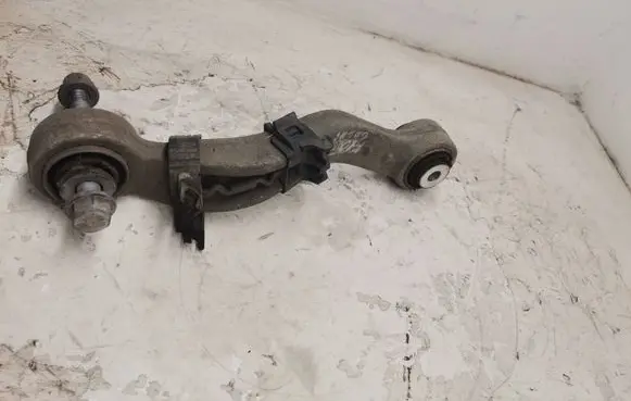 BMW 5 F10 F11 Rear control arm 6789343