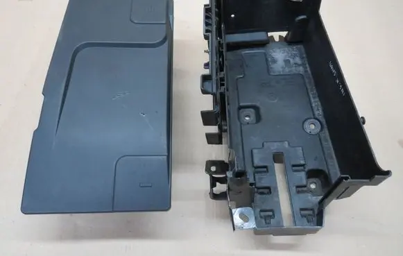 Opel Insignia A Battery box tray 23128538 13448185 23128539