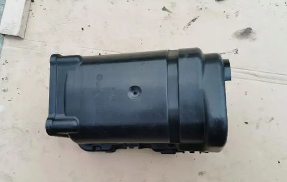 Volkswagen Touran I Other engine bay part 03C103502G