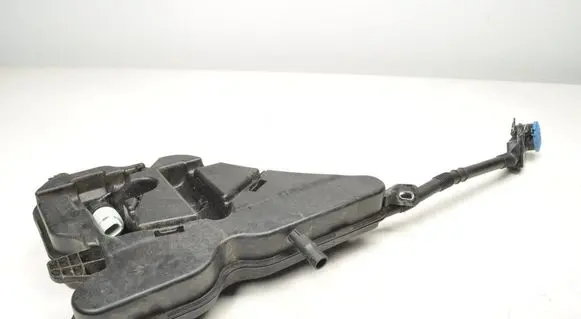 BMW 3 G20 G21 Windshield washer fluid reservoir/tank 7427885