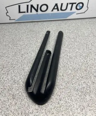 BMW 5 E39 Front passenger seat rail 52108207214