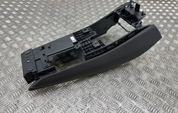 Skoda Enyaq iV Center console 5LB863480A