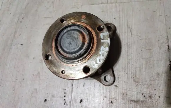 Peugeot 2008 II Rear wheel hub