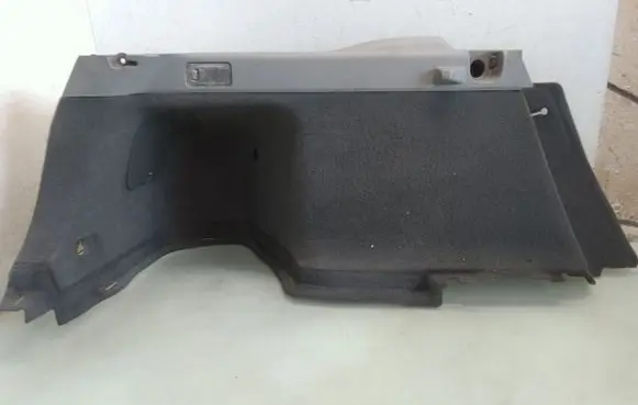 Toyota Prius (NHW20) Trunk/boot lower side trim panel 647154710