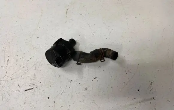 Volkswagen Golf VII Electric auxiliary coolant/water pump 5Q0965567