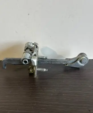 Renault Trafic III (X82) Front door check strap stopper 00242R