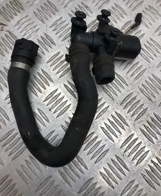 BMW 5 E60 E61 Coolant heater control valve 6920226 030922 1147412174