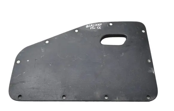 Trunk/boot side trim panel