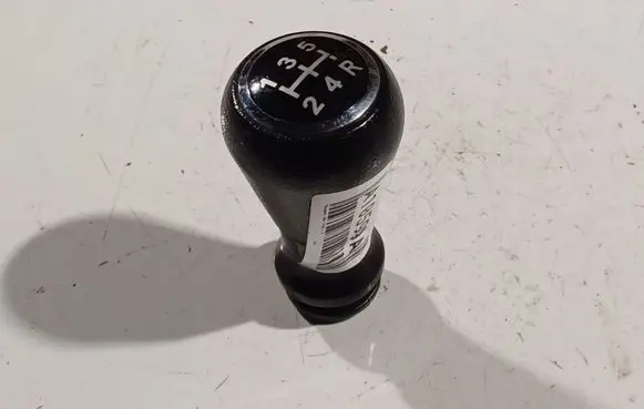 Gear lever shifter trim leather/knob