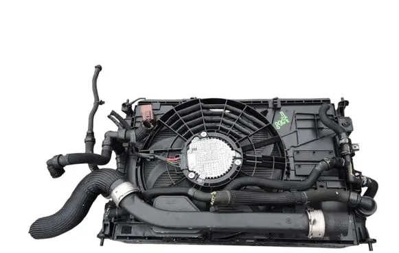Peugeot 3008 II Radiator set 9678711180